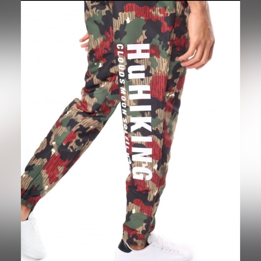 PHARRELL WILLIAMS HU HIKING CAMO PANT - Picture 2 of 14